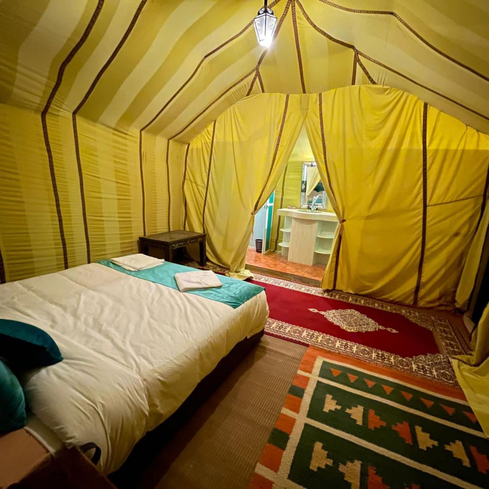 Готель Exceptional Luxury Camp Мерзуга Екстер'єр фото