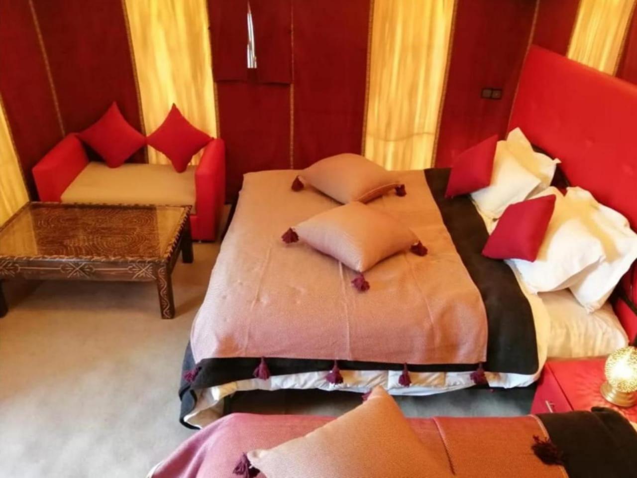 Готель Exceptional Luxury Camp Мерзуга Екстер'єр фото