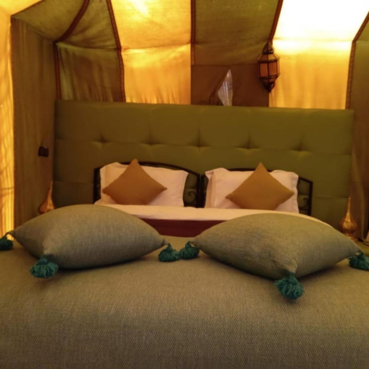 Готель Exceptional Luxury Camp Мерзуга Екстер'єр фото