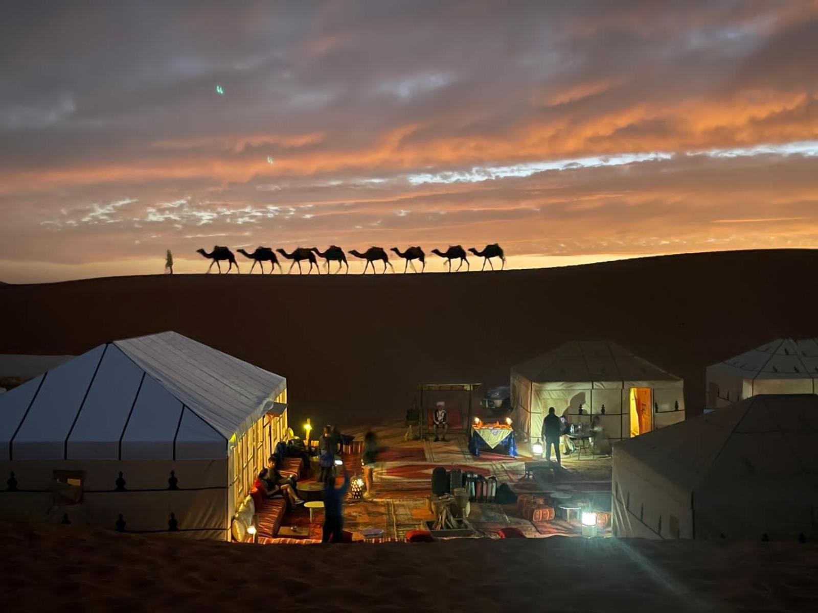 Готель Exceptional Luxury Camp Мерзуга Екстер'єр фото