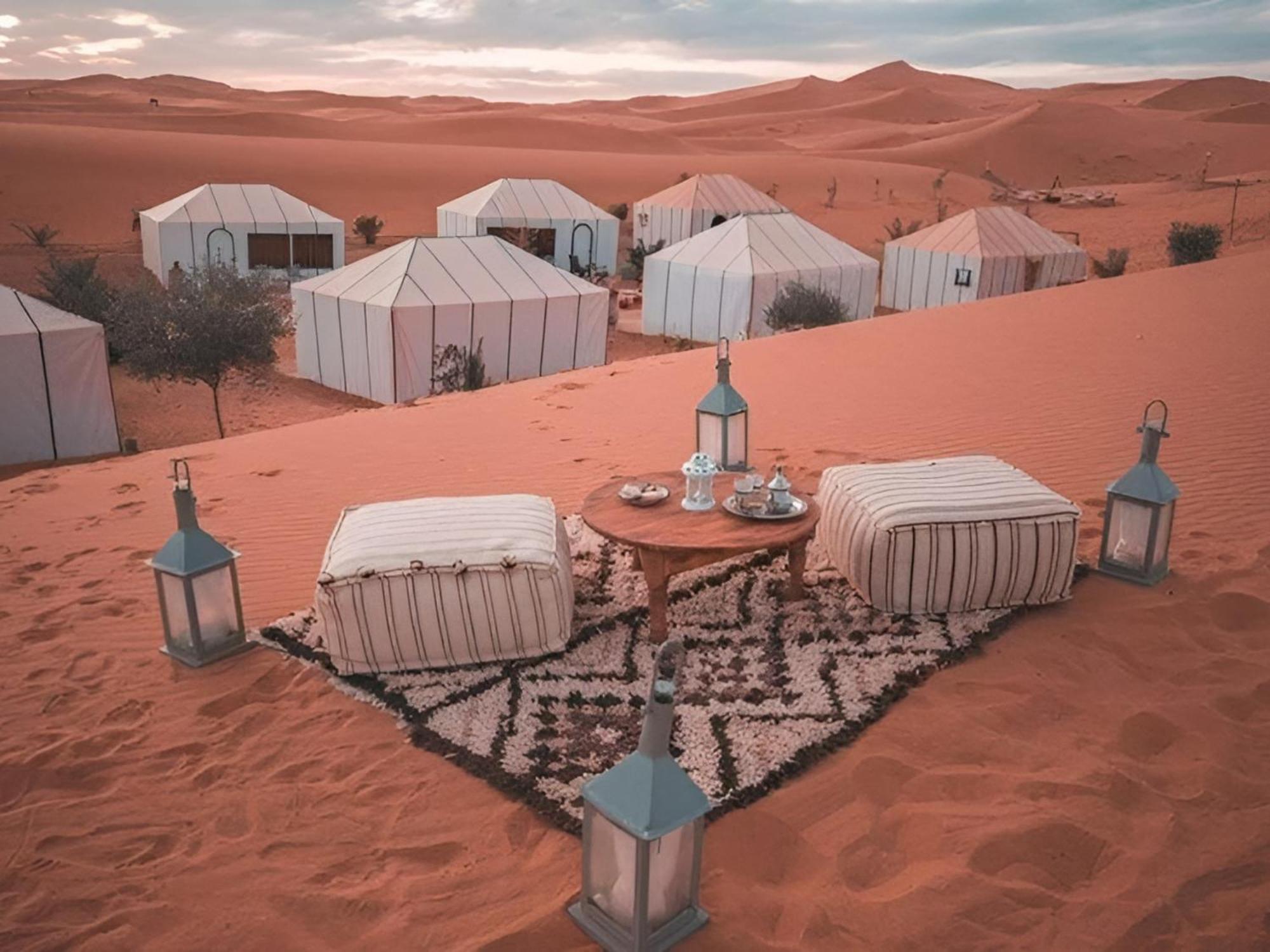 Готель Exceptional Luxury Camp Мерзуга Екстер'єр фото