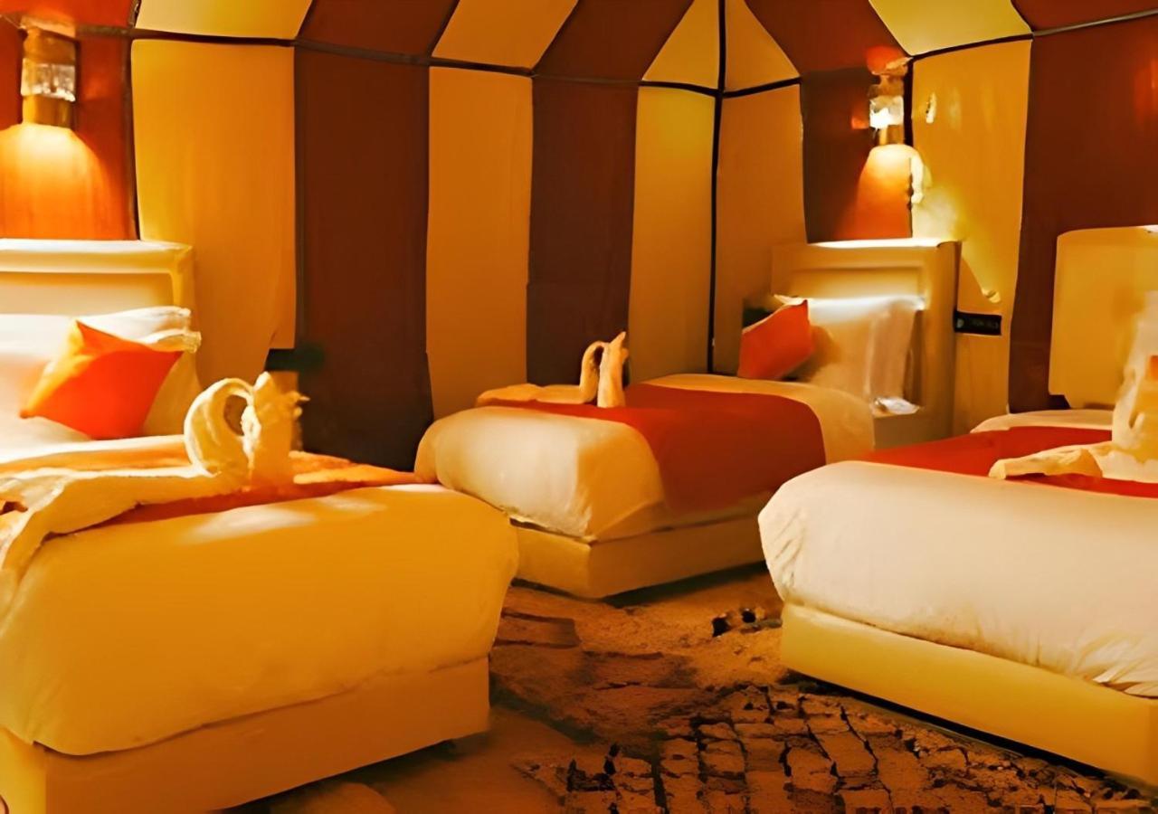Готель Exceptional Luxury Camp Мерзуга Екстер'єр фото